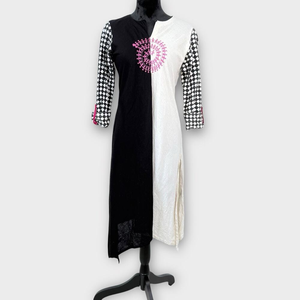 Westside Kurta Dress Size Medium Beige Black Colorblock Cotton Flax Warli‎ Art